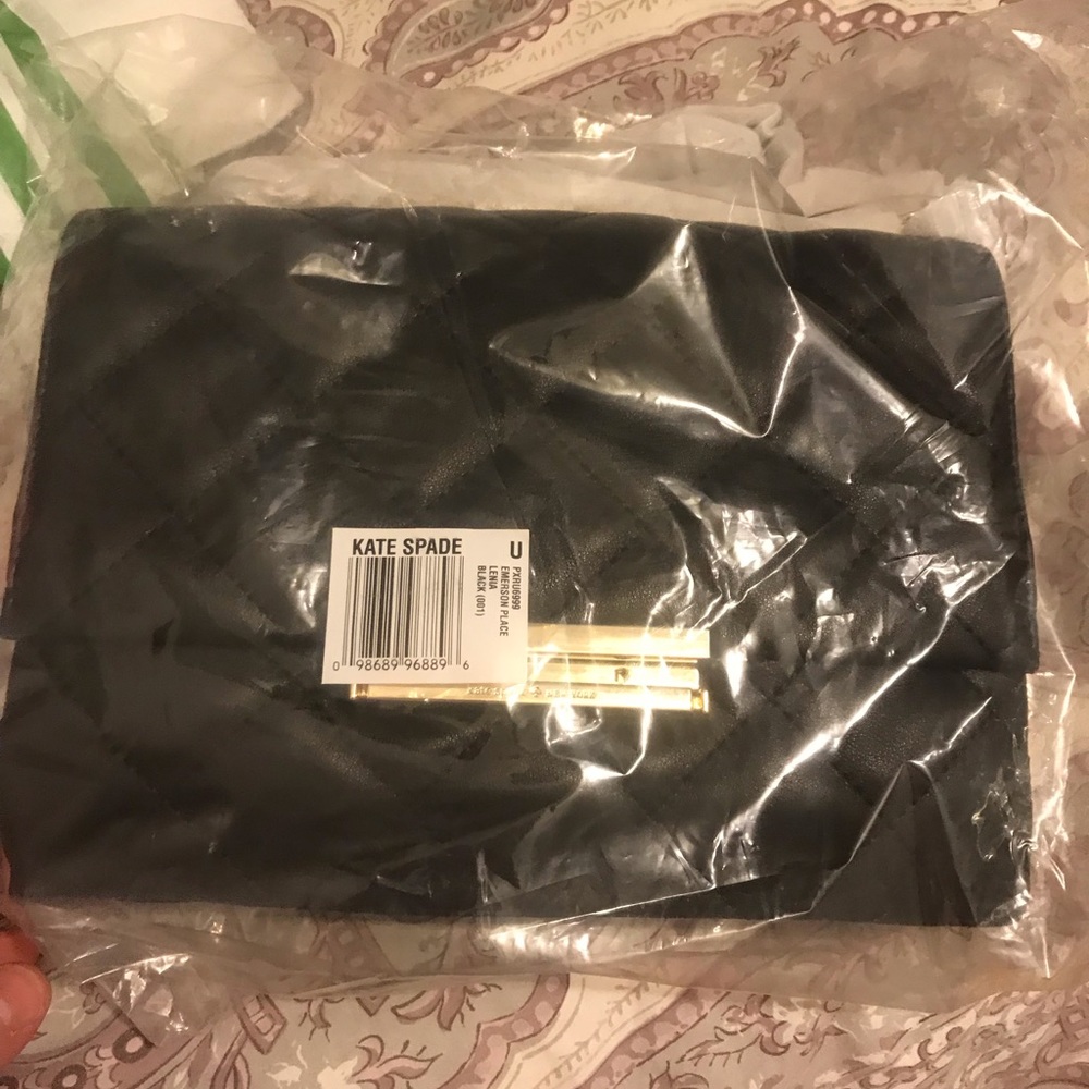 Kate Spade Emerson crossbody.